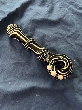 Black and White Swirl Glass Spoon Hand Piece- Gorgeous art!